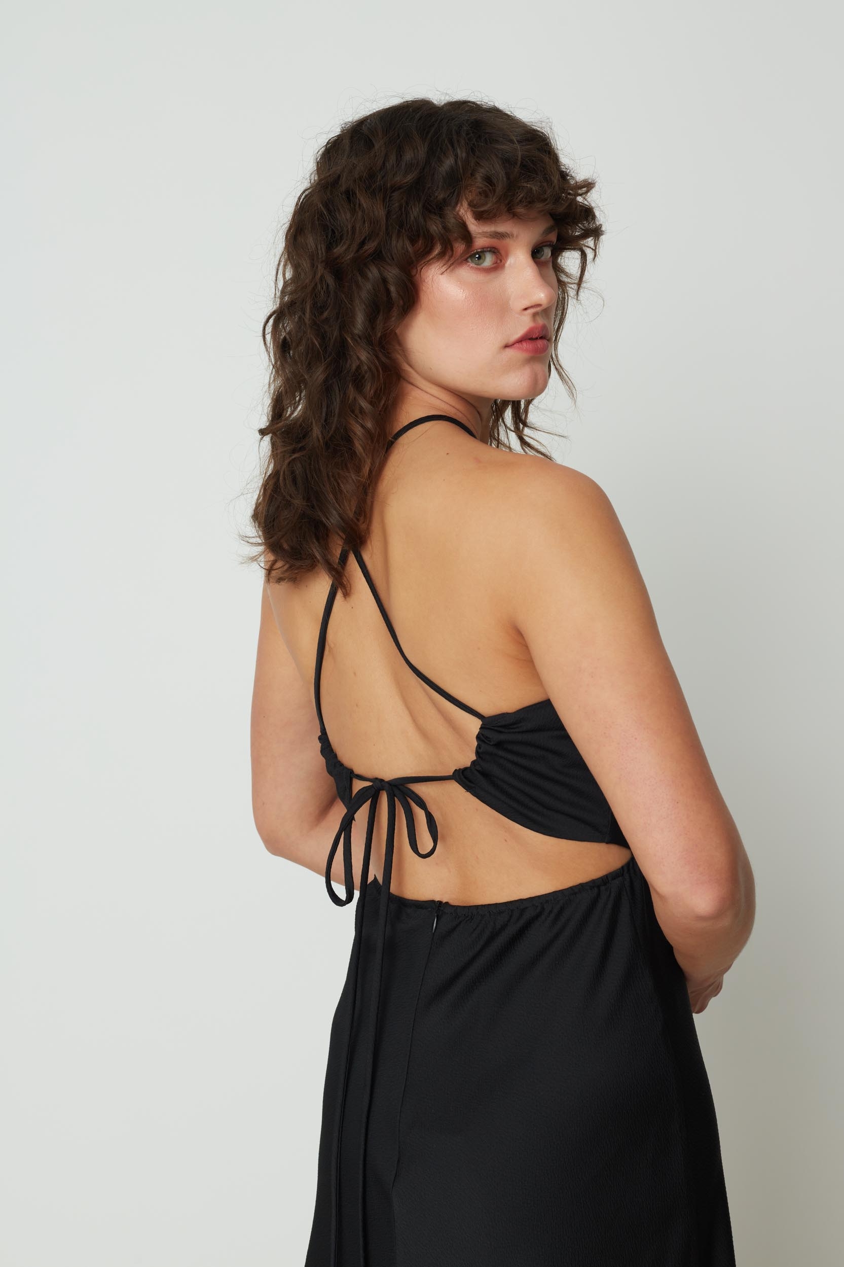 値段が激安 BACK TYE DRESS BLACK - women clothes |ckontova | ckontova ワンピース